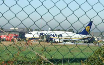 Ryanair: posti in piedi a 5 euro