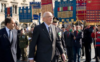 Napolitano: "Reagire contro chi insulta Italia"