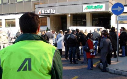 Alitalia, revocato lo sciopero del 22 marzo