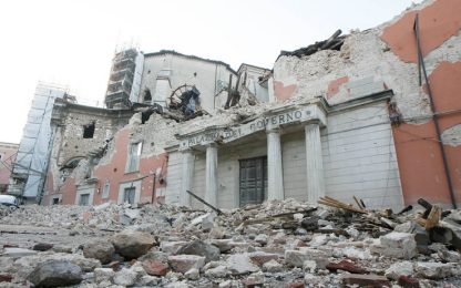 L'Aquila, nuova polemica sugli appalti post terremoto