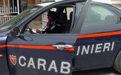 Bari, carabinieri nelle sedi dei partiti del centrosinistra