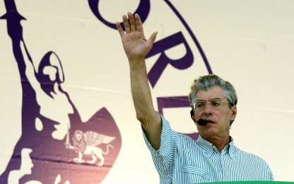 Bossi: "No a elezioni anticipate, avanti con il federalismo"
