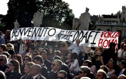 Roma, i tifosi strizzano l'occhio a Gheddafi